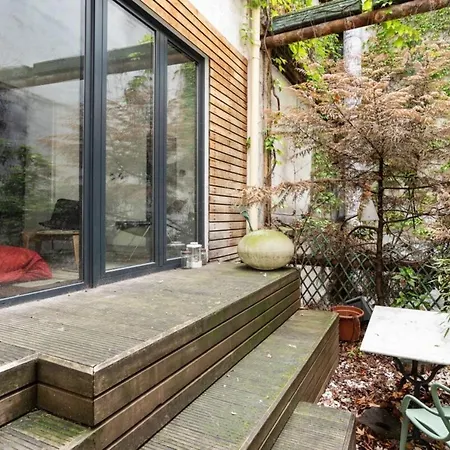 Apartment Parisian With Terrace In Saint Michel-notre Dame